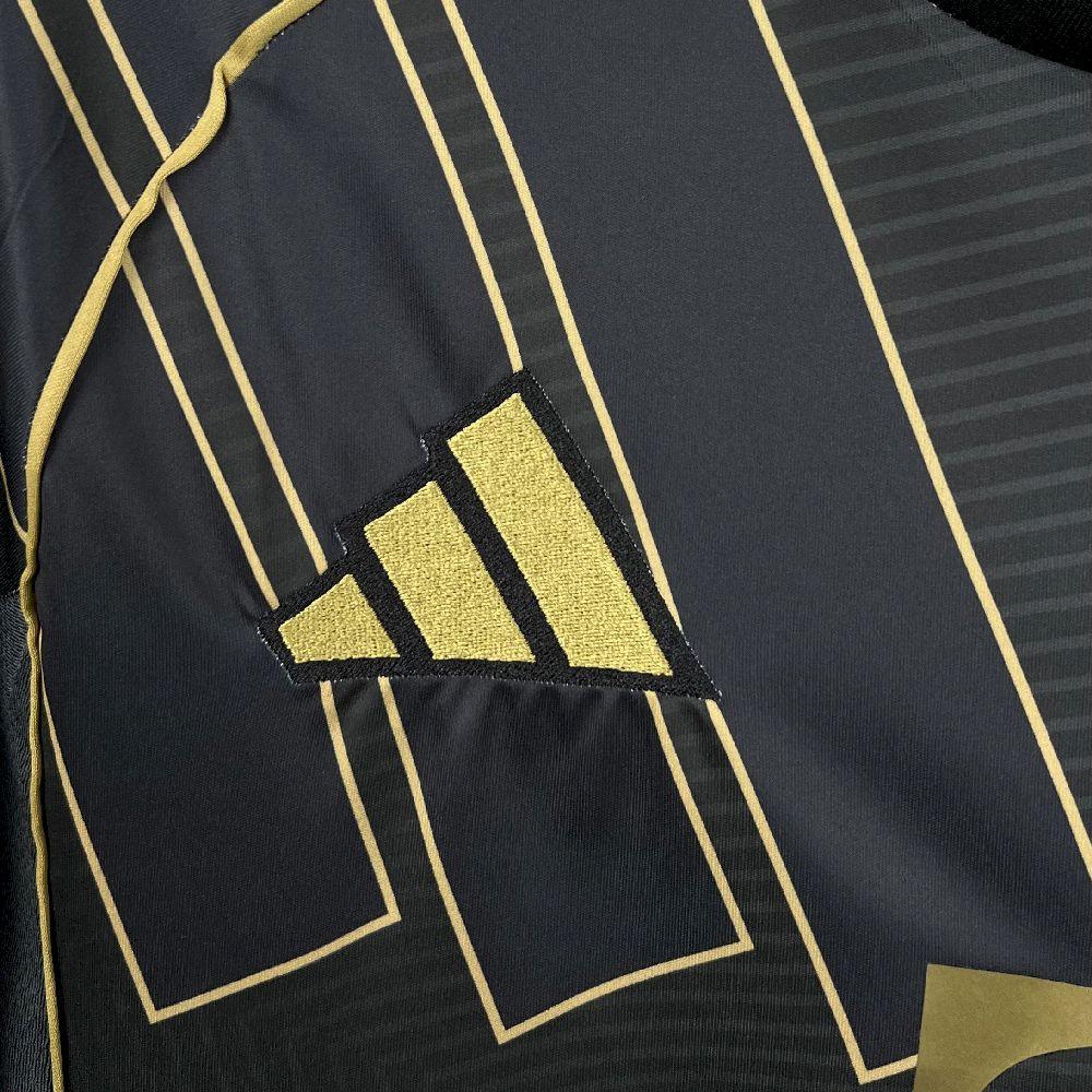 Maillot du Bayern Munich concept 2025-26