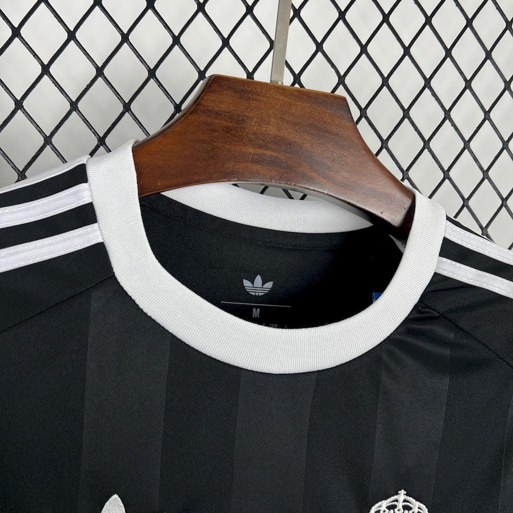 Real Madrid 2025-26 training jersey