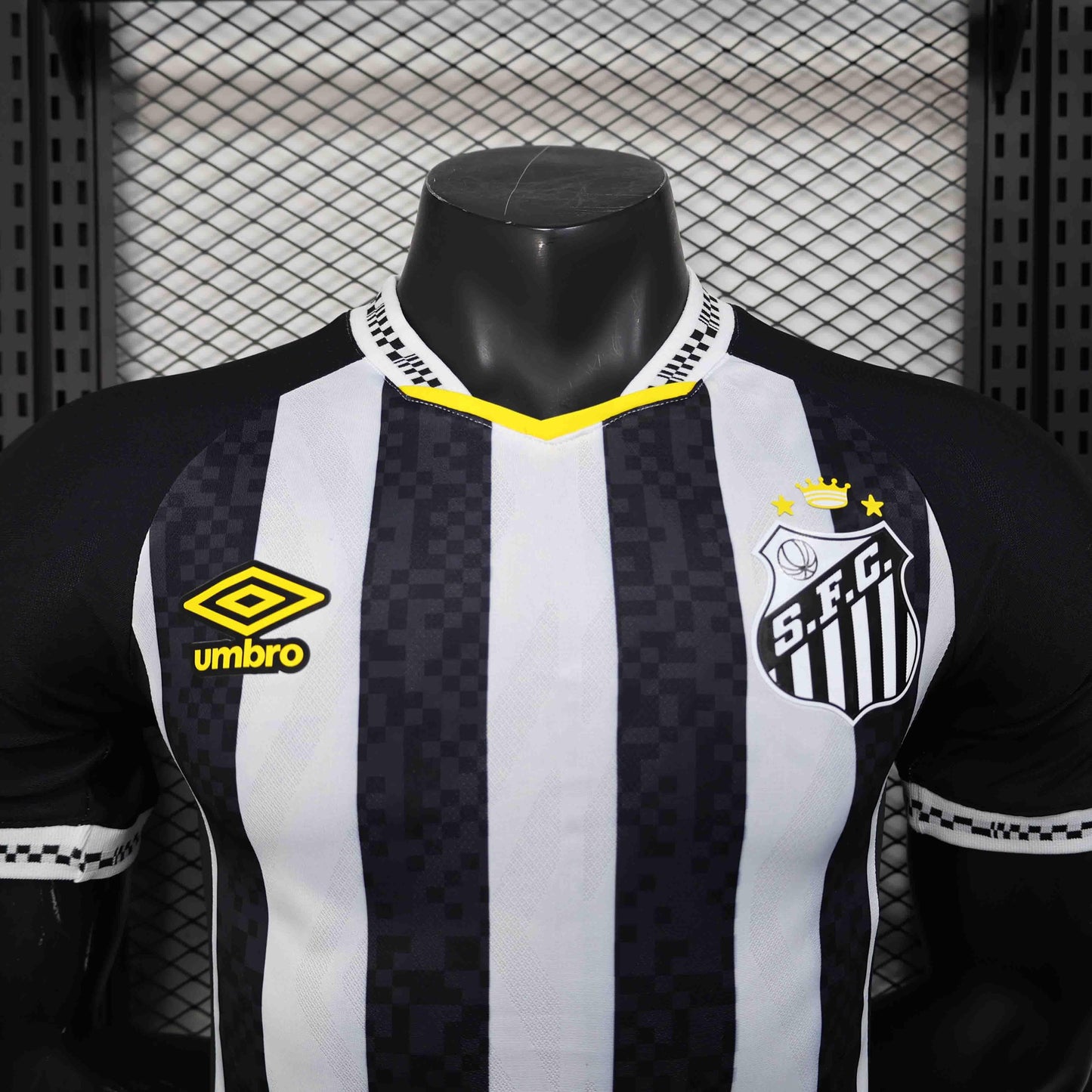 Santos 2025/26 jersey