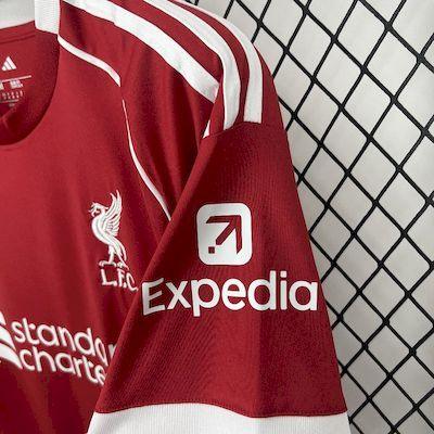 Maillot de Liverpool 2025-26
