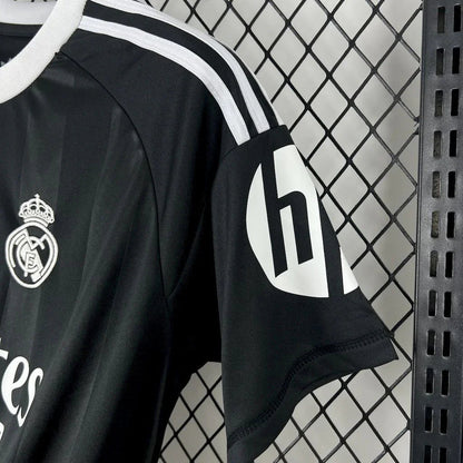 Real Madrid 2025-26 training jersey