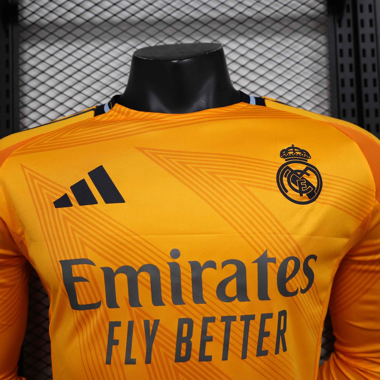 Real Madrid 24-25 Long Sleeve Jersey