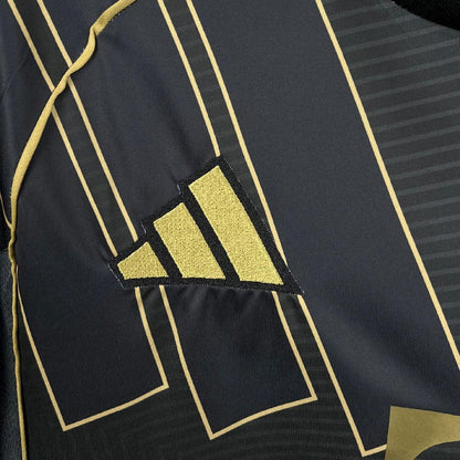 Maillot du Bayern Munich concept 2025-26
