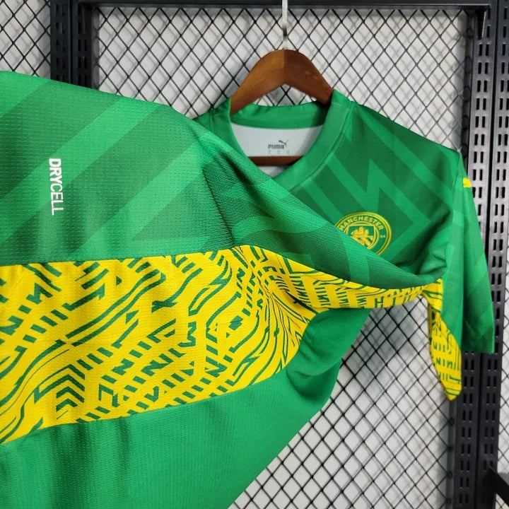 Manchester City 2023 2024 Goalkeeper jersey