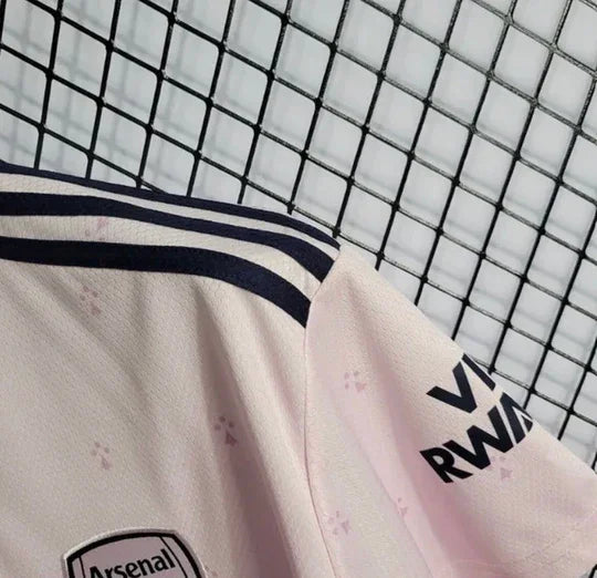 Arsenal 2022/23 Away Shirt