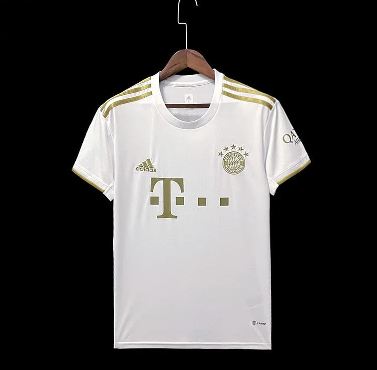 Bayern Munich Away Kit 2022-2023