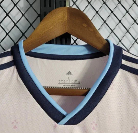 Arsenal 2022/23 Away Shirt