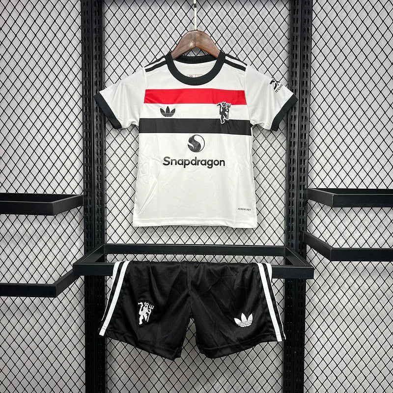 Kit enfant Manchester United 2024-2025